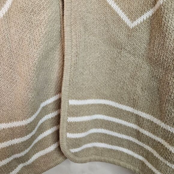 Laura Scott Sweater Size large - Picture 2 of 9